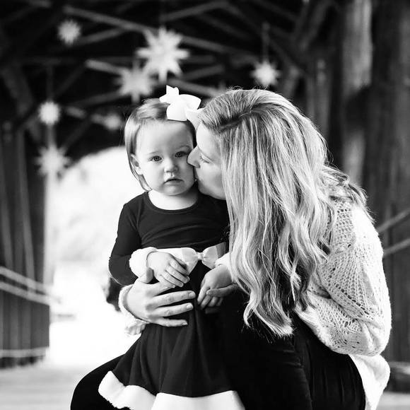 Meet your Posher, Victoria - Picture 1 of 1